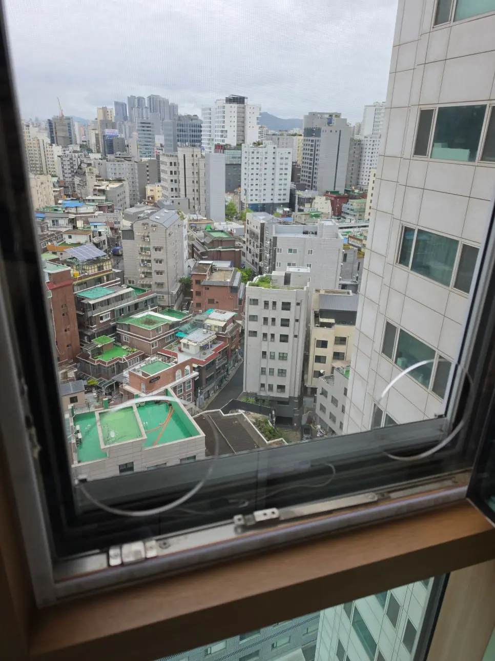 에어컨 설치 철거 현장 사진