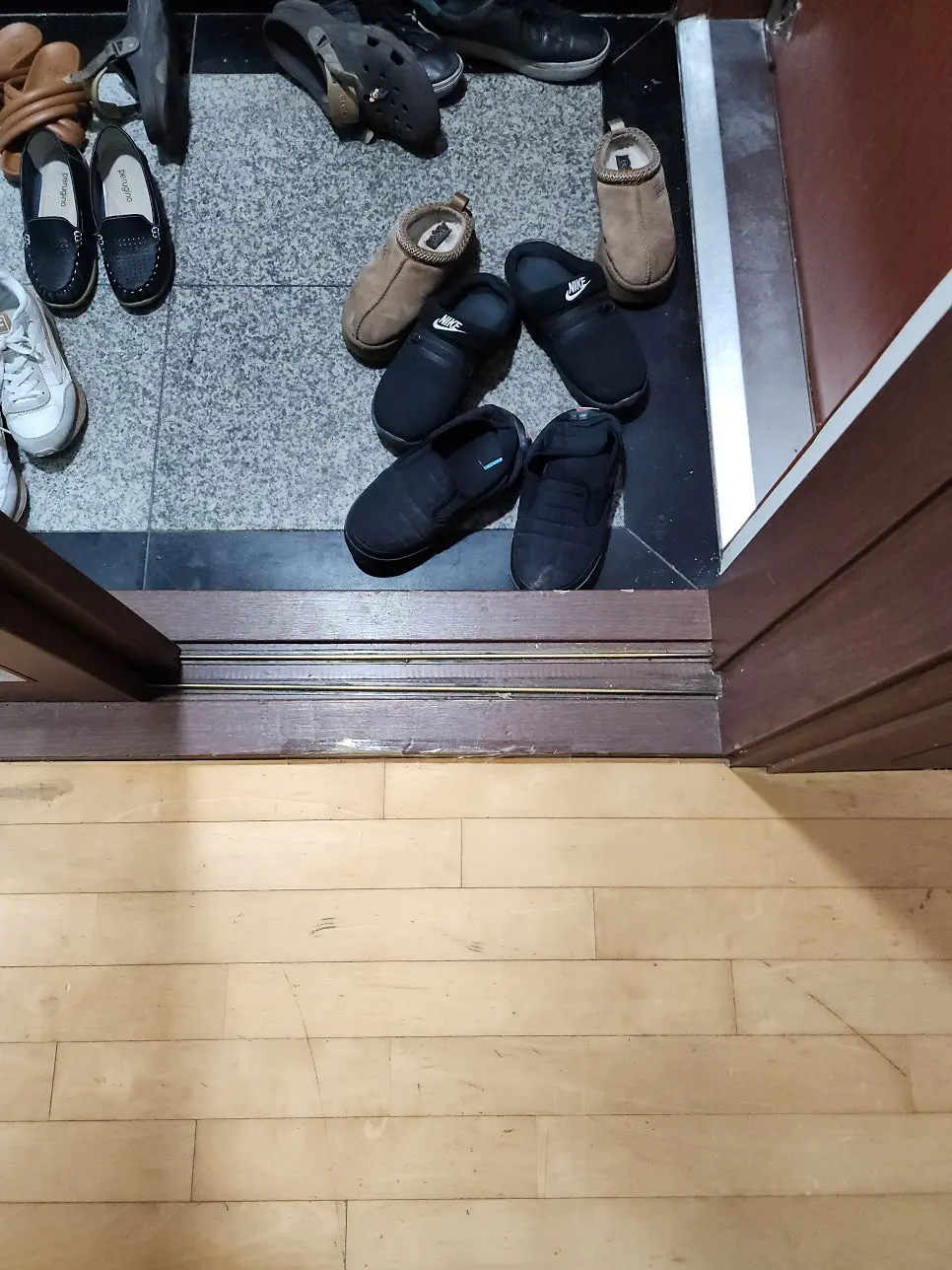 터닝도어 중문 수리 현장 사진