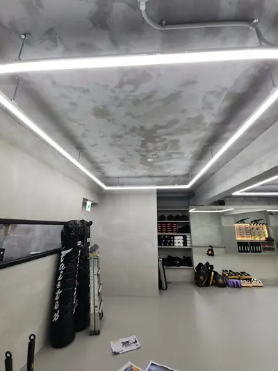 체육관 콘크리트 천장 샌드백 브라켓 설치 업체 비용 현장 사진