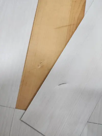 평택안성 거실마루장판 수리복원 현장 사진